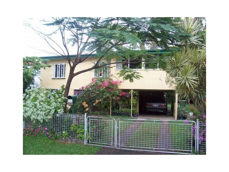 15 Swift Street, Slade Point QLD 4740