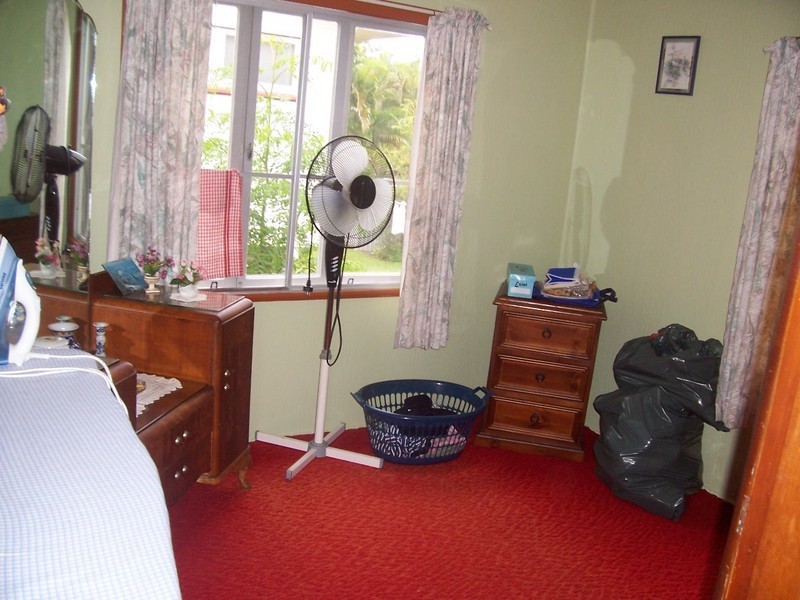 15 Swift Street, Slade Point QLD 4740