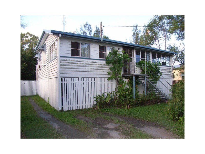 5 Queen Street, North Mackay QLD 4740