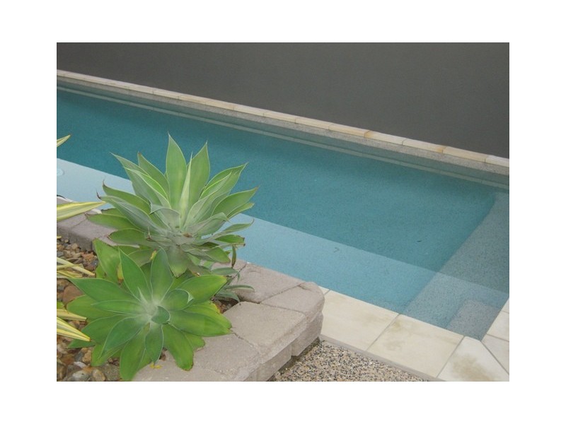 32 Kinghorn Street, Eimeo QLD 4740