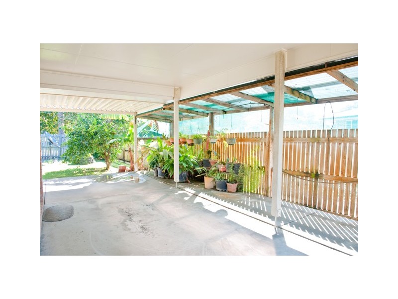 9 Hammer Street, Slade Point QLD 4740