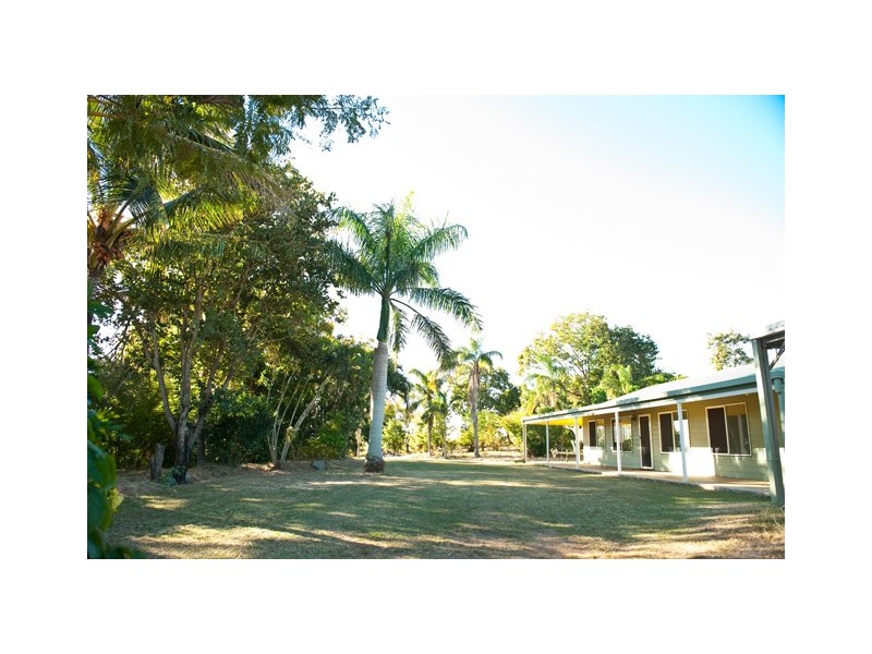 8 McKnight Road, Hay Point QLD 4740