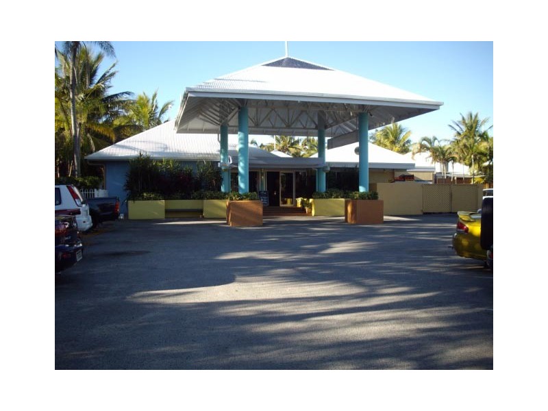 6  Beach Road, Dolphin Heads QLD 4740