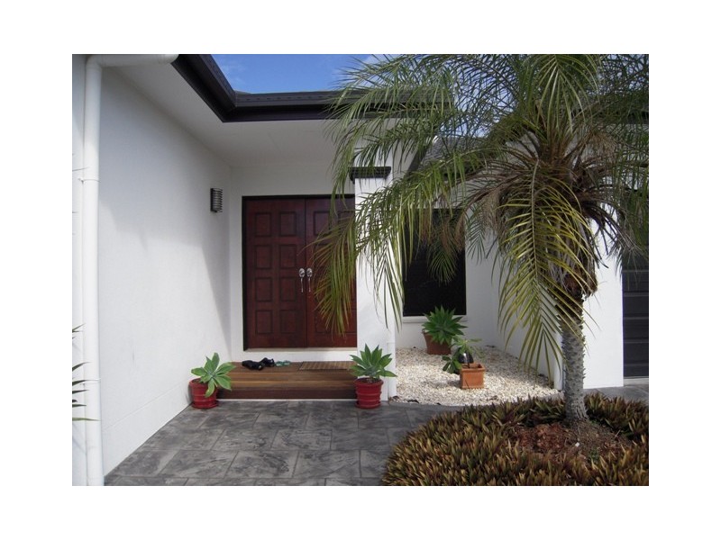33 Kippen Drive, East Mackay QLD 4740