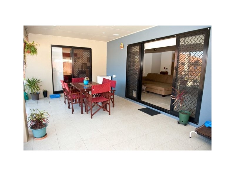 7 Helga Court, Glenella QLD 4740