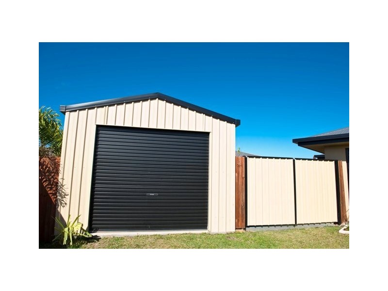 7 Helga Court, Glenella QLD 4740
