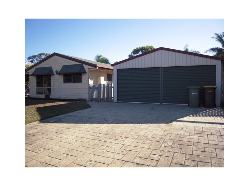 65 McLaughlin Drive, Eimeo QLD 4740