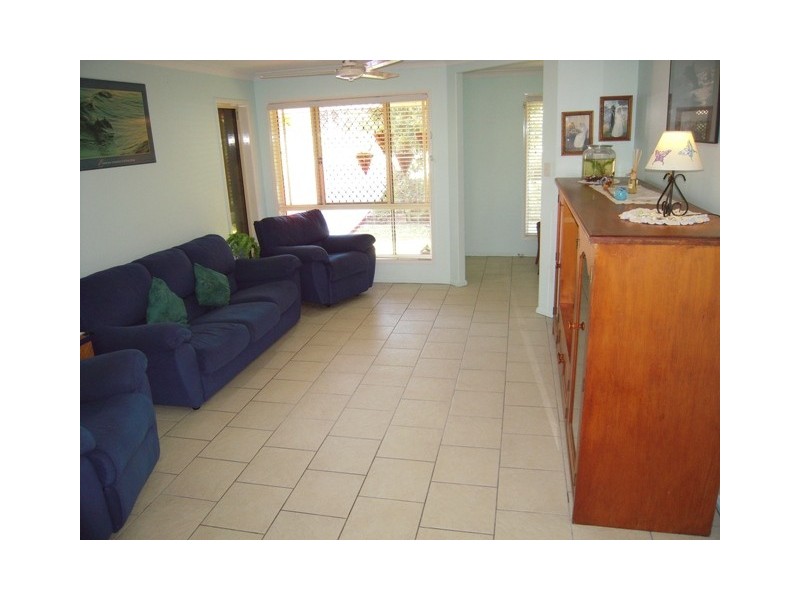 12 Barber Drive, Eimeo QLD 4740