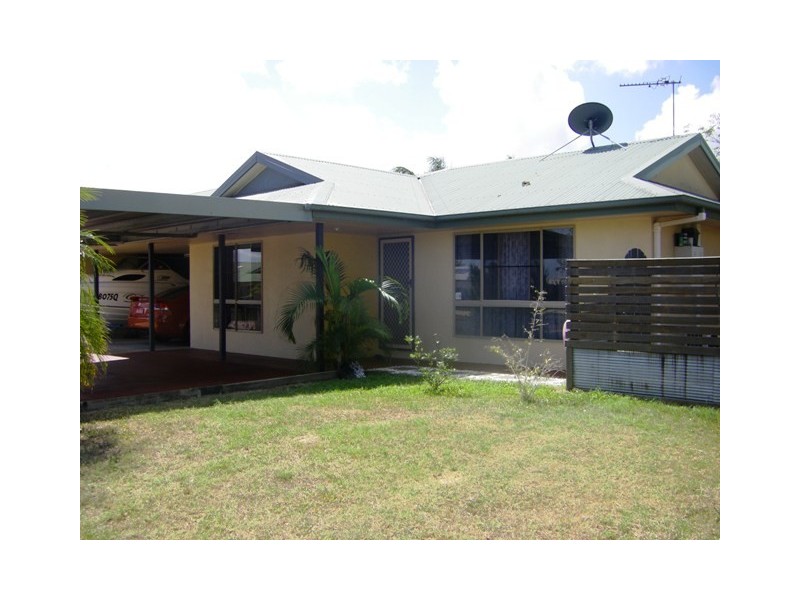 9 Riverleigh Drive, North Mackay QLD 4740