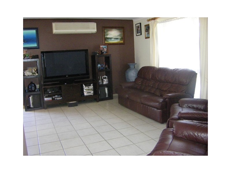 9 Riverleigh Drive, North Mackay QLD 4740