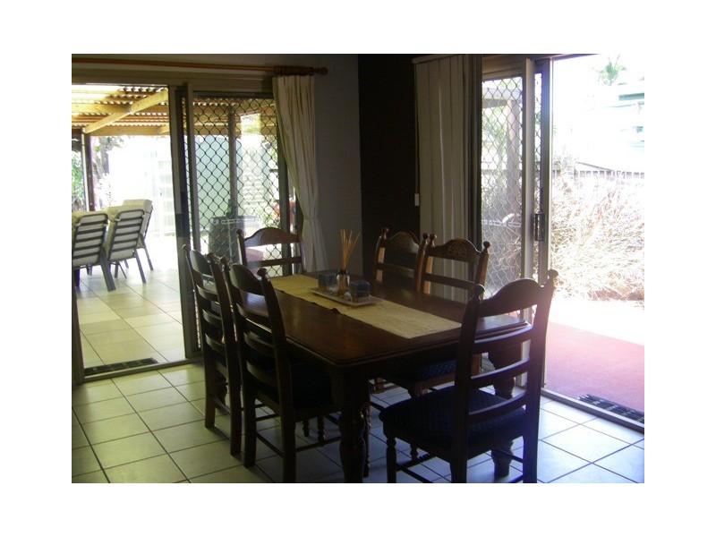 9 Riverleigh Drive, North Mackay QLD 4740