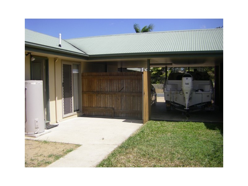 9 Riverleigh Drive, North Mackay QLD 4740