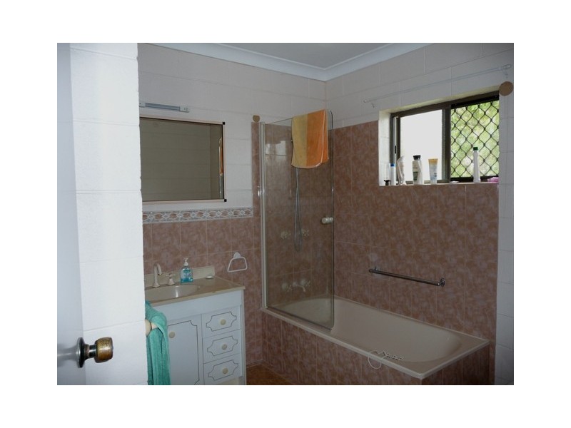 14 Fraser Court, Beaconsfield QLD 4740