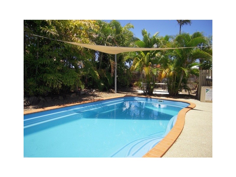 4 Botha Street, Blacks Beach QLD 4740