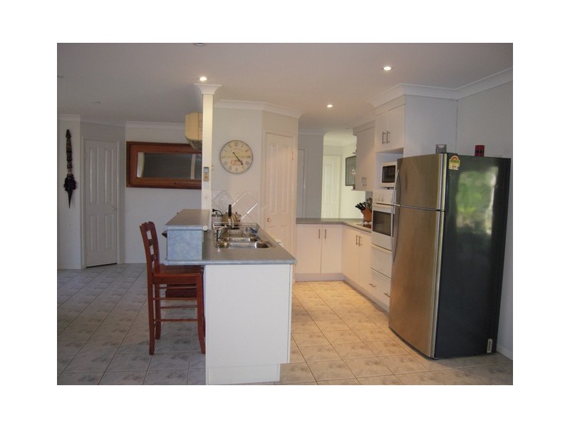 4 Botha Street, Blacks Beach QLD 4740