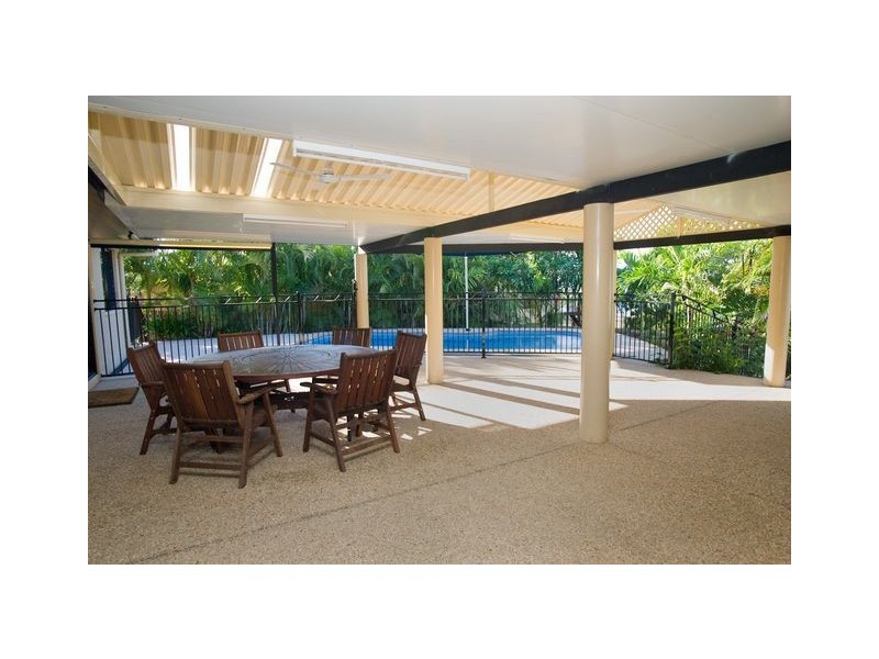 24  Botha Street, Blacks Beach QLD 4740