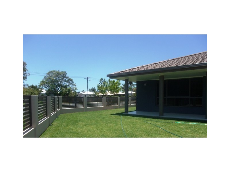 2/11 Arcturus Street, North Mackay QLD 4740