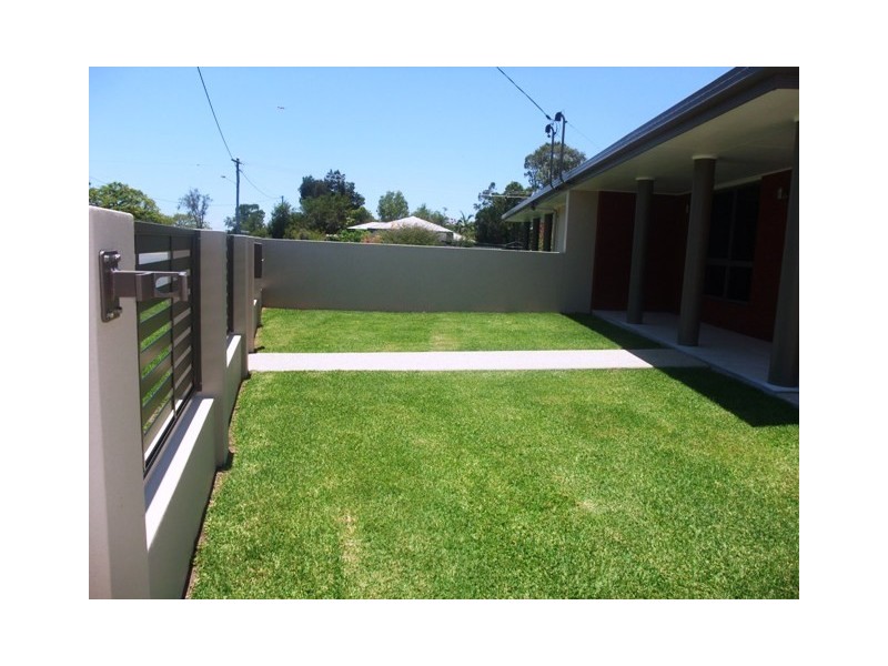 2/11 Arcturus Street, North Mackay QLD 4740
