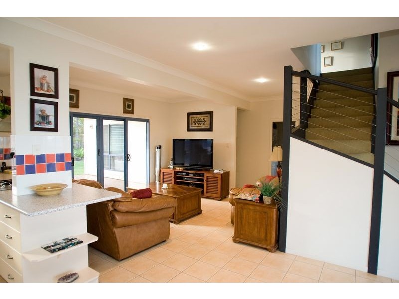 46 Pacific Esplanade, Slade Point QLD 4740