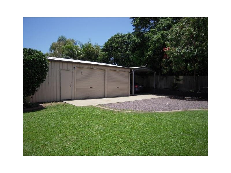 134 Blacks Beach Road, Eimeo QLD 4740