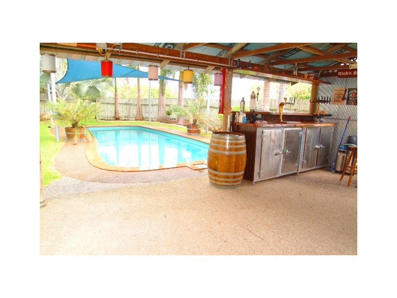 13 Ian Wood Drive, Dolphin Heads QLD 4740