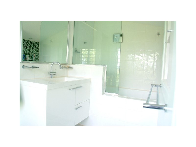 13 Ian Wood Drive, Dolphin Heads QLD 4740