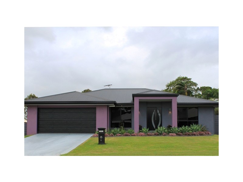 6 Eva Parade, Glenella QLD 4740