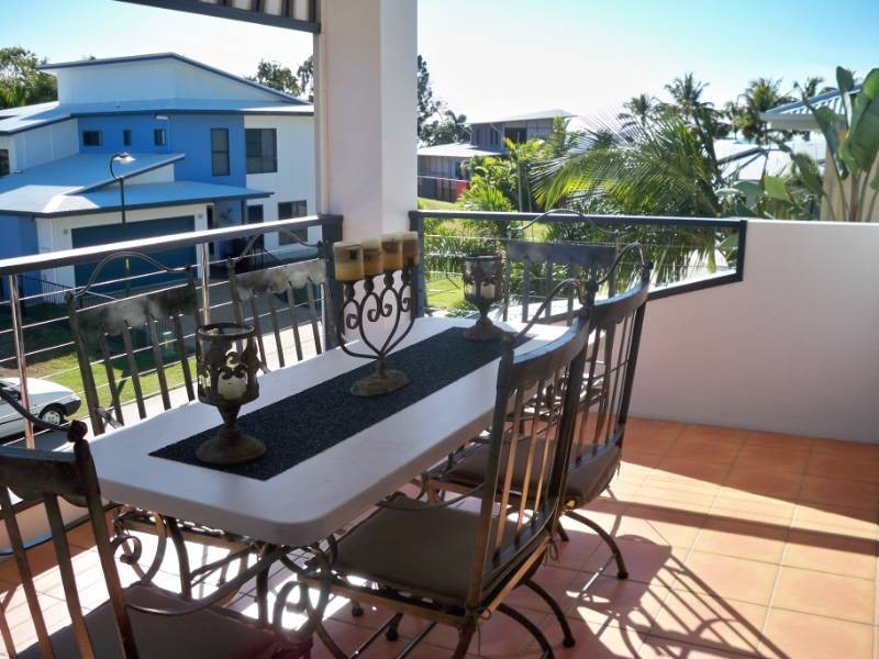 8/3 Mango Avenue, Eimeo QLD 4740
