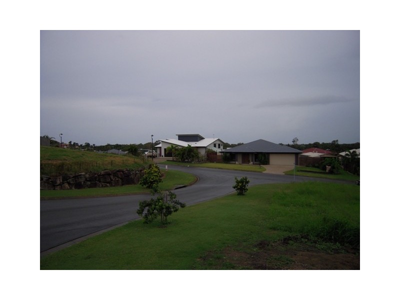 1 Coral Cove Court, Blacks Beach QLD 4740