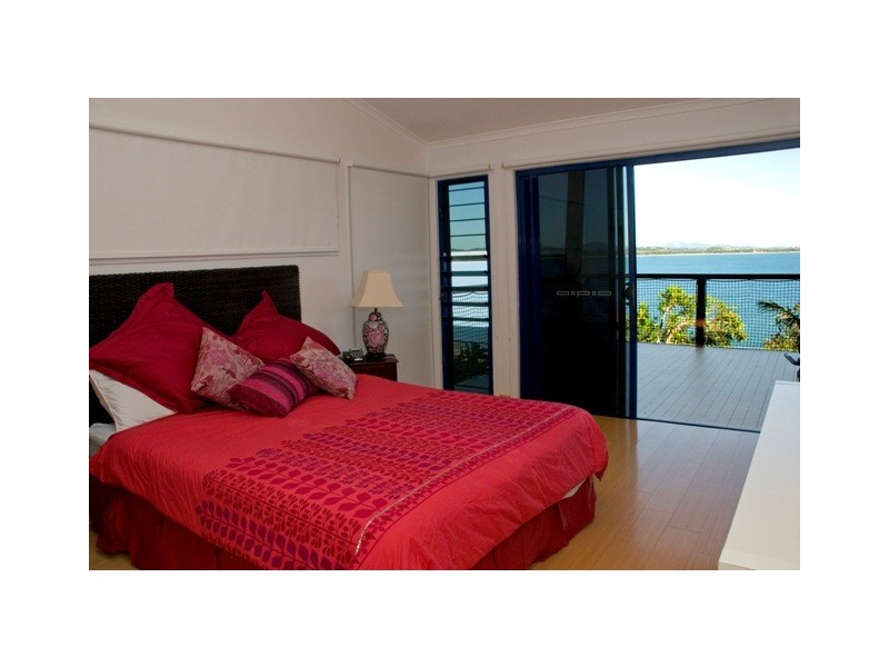 17 Albatross Street, Slade Point QLD 4740