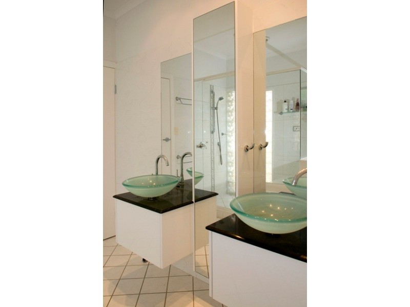 17 Albatross Street, Slade Point QLD 4740