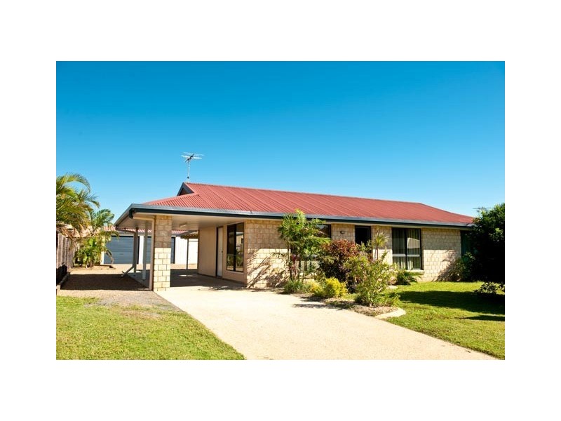 39 Barber Drive, Eimeo QLD 4740