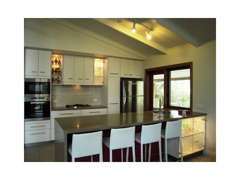 11 Cheribon Avenue, Mount Pleasant QLD 4740