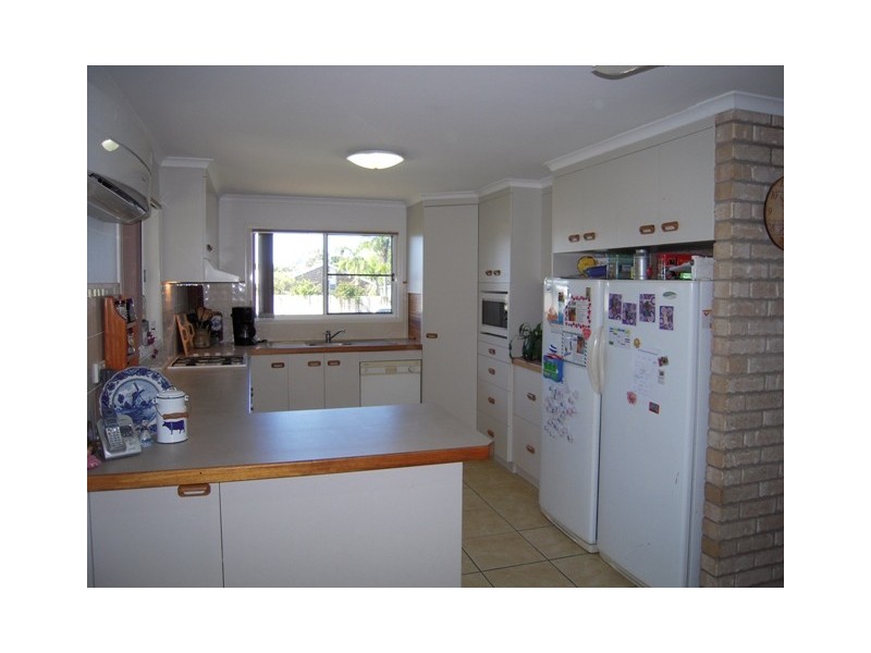 41 Celeber Drive, Beaconsfield QLD 4740