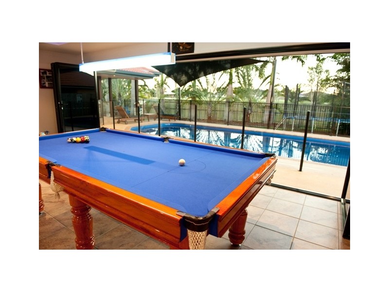 4 Malabar Ct, Glenella QLD 4740