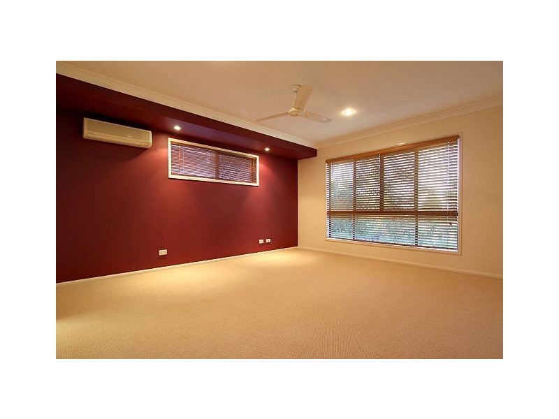 37 Kidston Avenue, Rural View QLD 4740