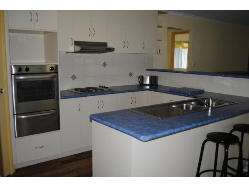 33 Cavanagh Drive, Blacks Beach QLD 4740