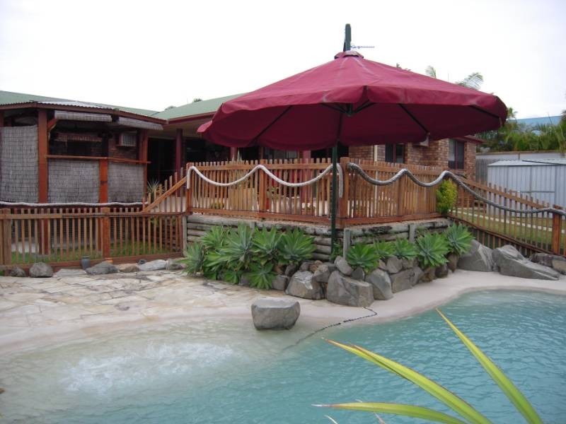 6 Sir Griffith Way, Rural View QLD 4740