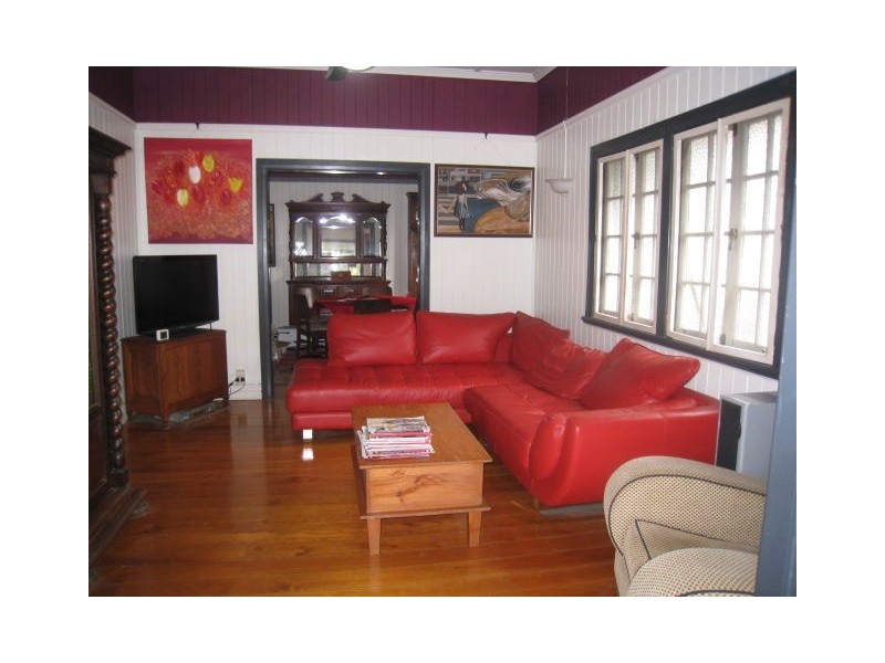 23 Hinton Street, West Mackay QLD 4740