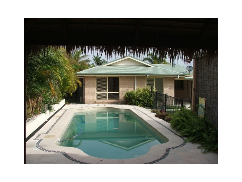24 Lochmaben Court, Beaconsfield QLD 4740
