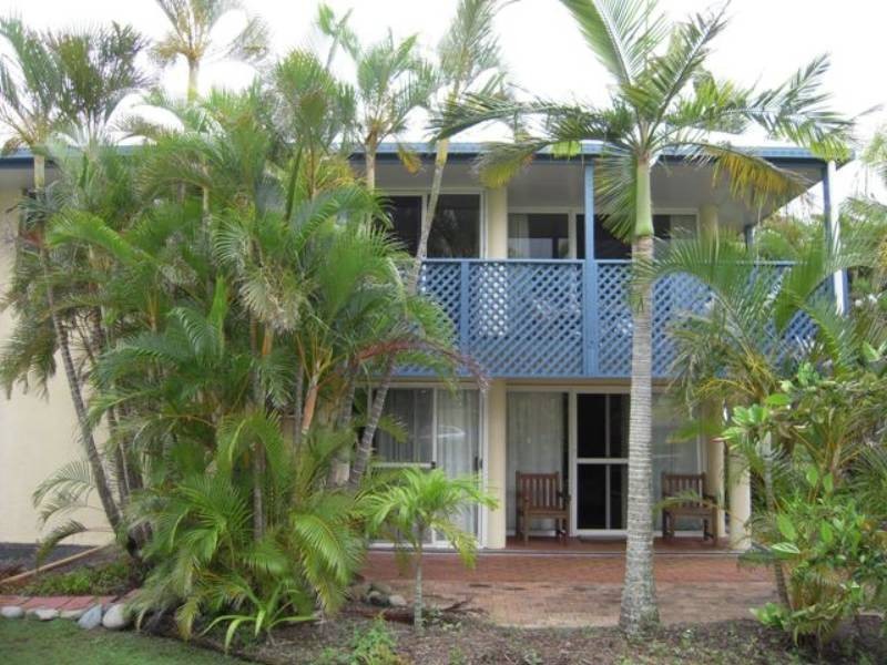 6/18 Beach Road, Dolphin Heads QLD 4740