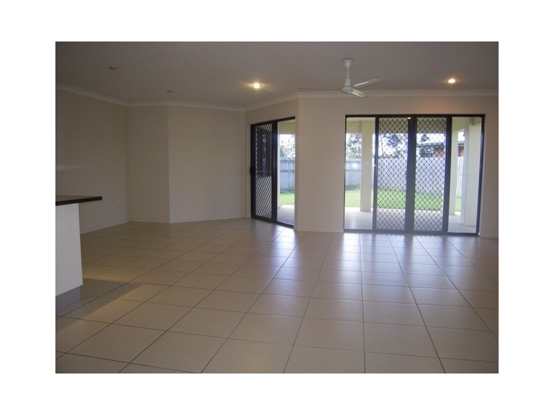 1 Porpoise Place, Andergrove QLD 4740