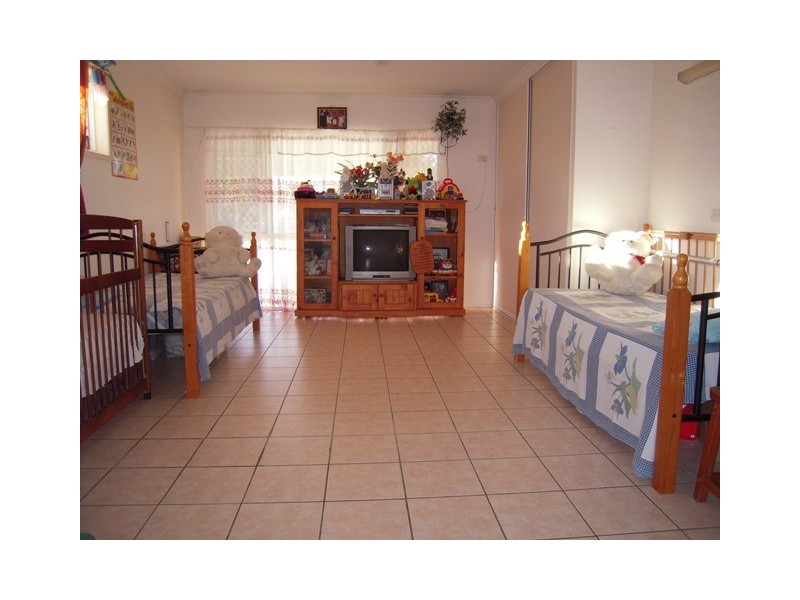 17 Cassia Street, Beaconsfield QLD 4740