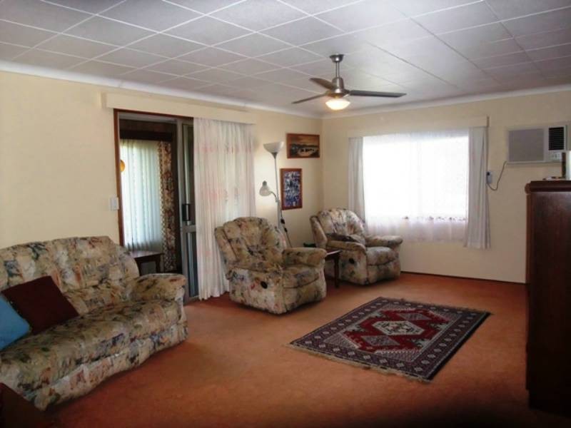 6 George Fordyce Drive, Rural View QLD 4740