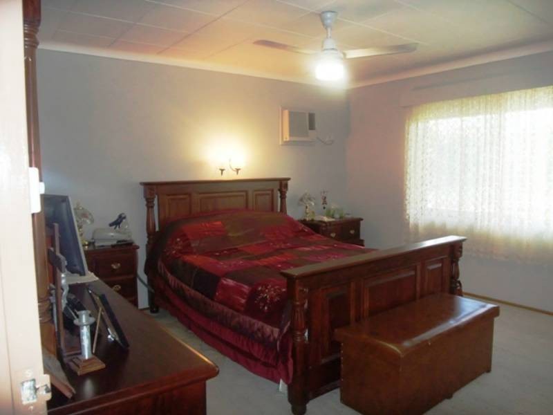 6 George Fordyce Drive, Rural View QLD 4740