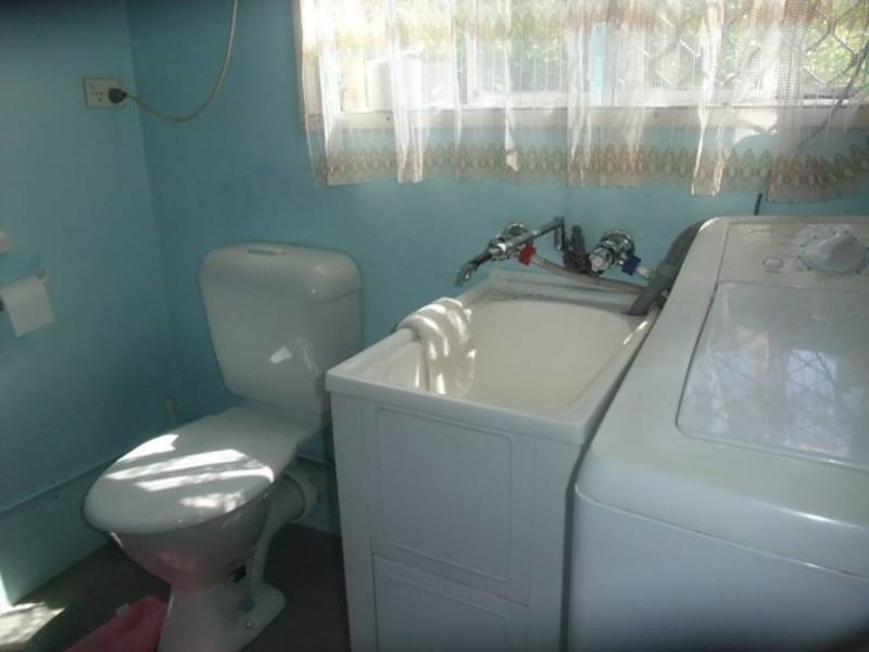 6 George Fordyce Drive, Rural View QLD 4740