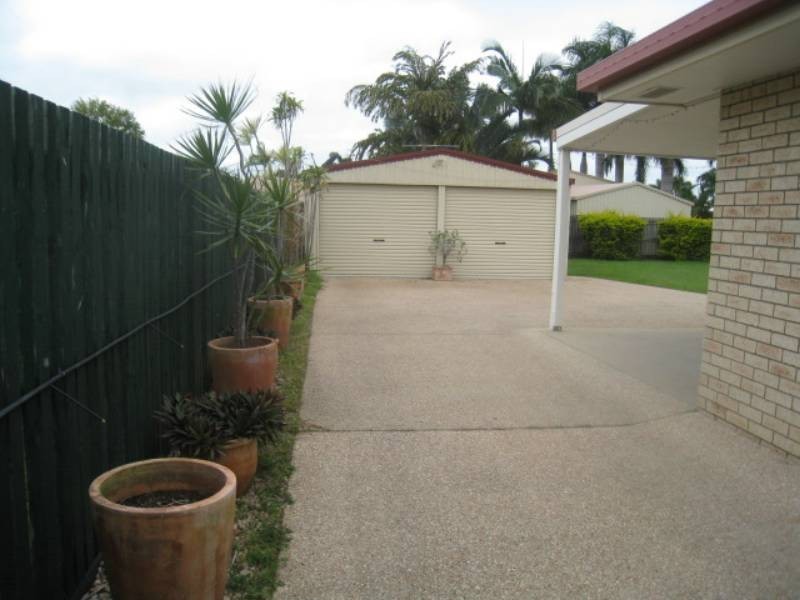 3 Riverleigh Drive, North Mackay QLD 4740