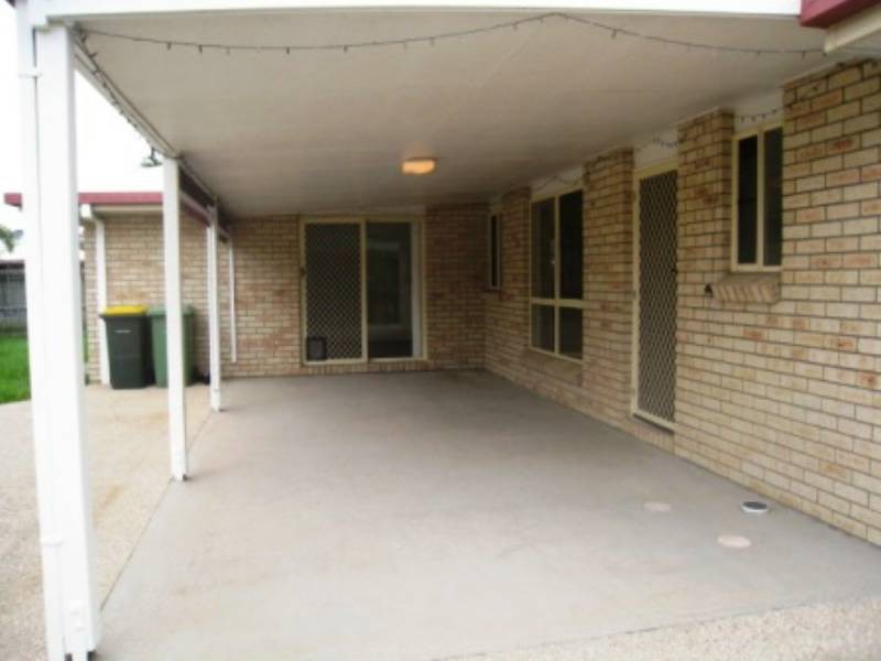 3 Riverleigh Drive, North Mackay QLD 4740