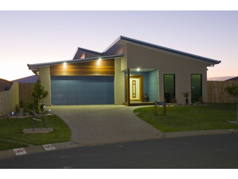 15 Vidar Crescent, Ooralea QLD 4740