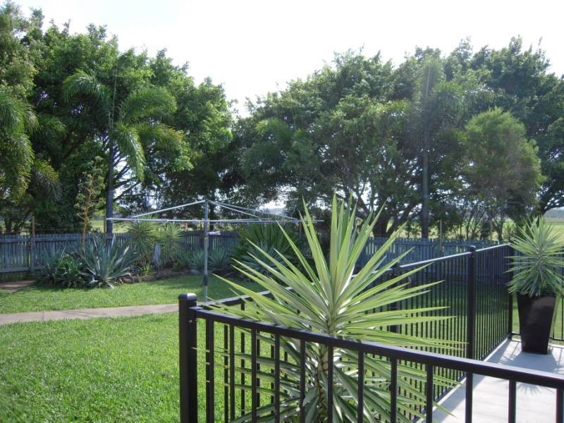 98 Broomdykes Drive, Beaconsfield QLD 4740